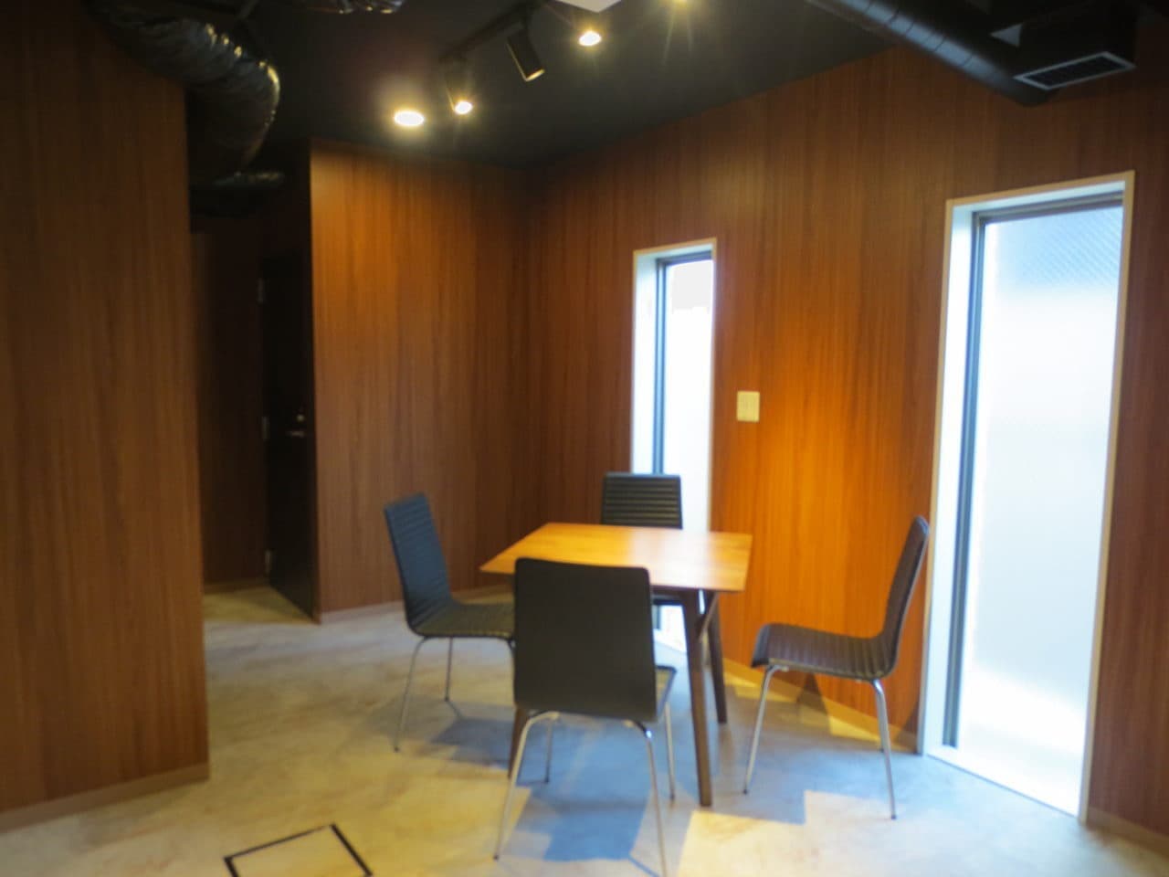 rom-004.jpg