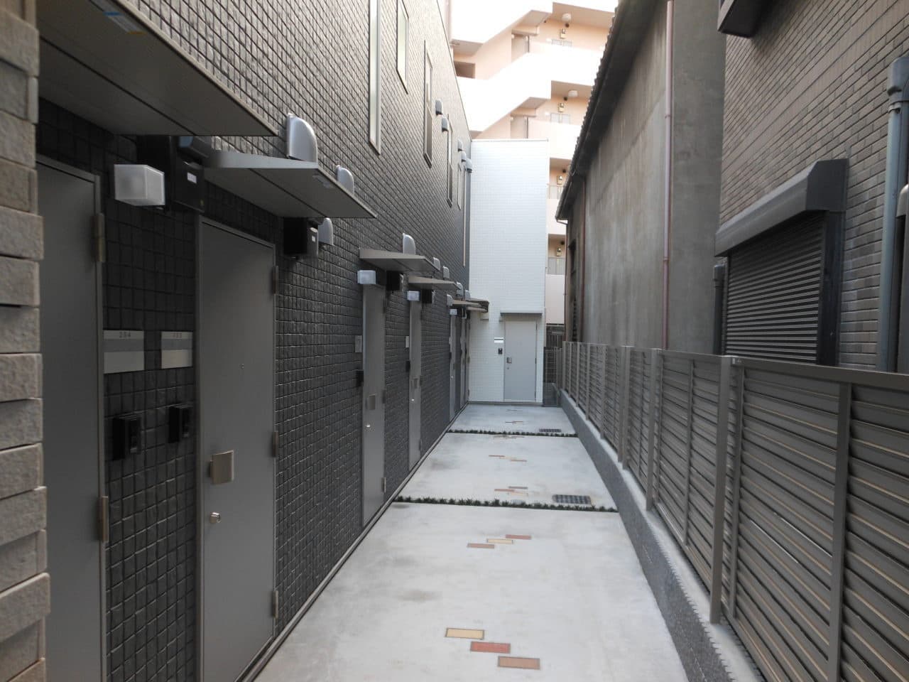ema-008.jpg